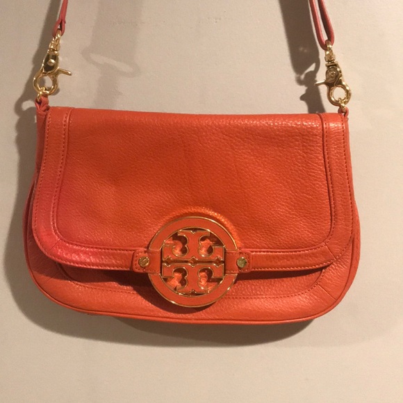Tory Burch Handbags - Tory Burch Purse